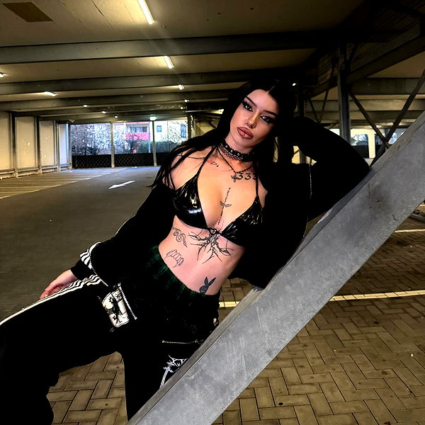 shawtysuzi instagram image archive image