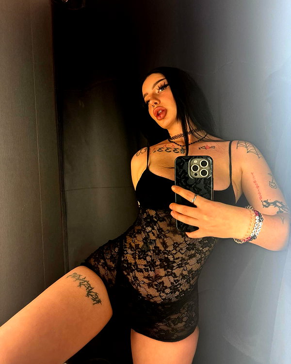 shawtysuzi instagram image archive image