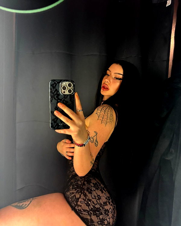 shawtysuzi instagram image archive image