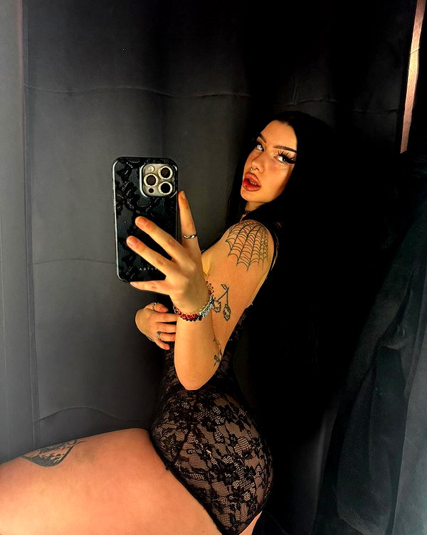 shawtysuzi instagram image archive image