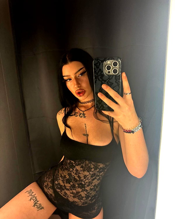 shawtysuzi instagram image archive image