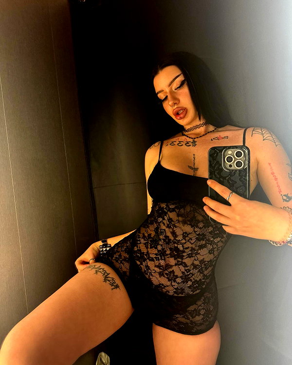 shawtysuzi instagram image archive image