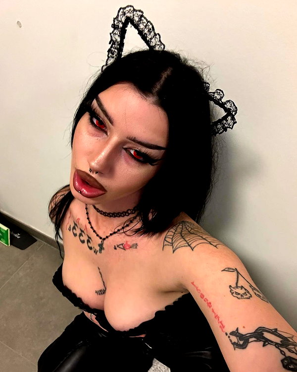 shawtysuzi instagram image archive image