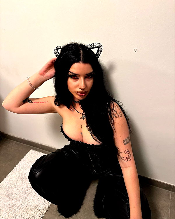 shawtysuzi instagram image archive image