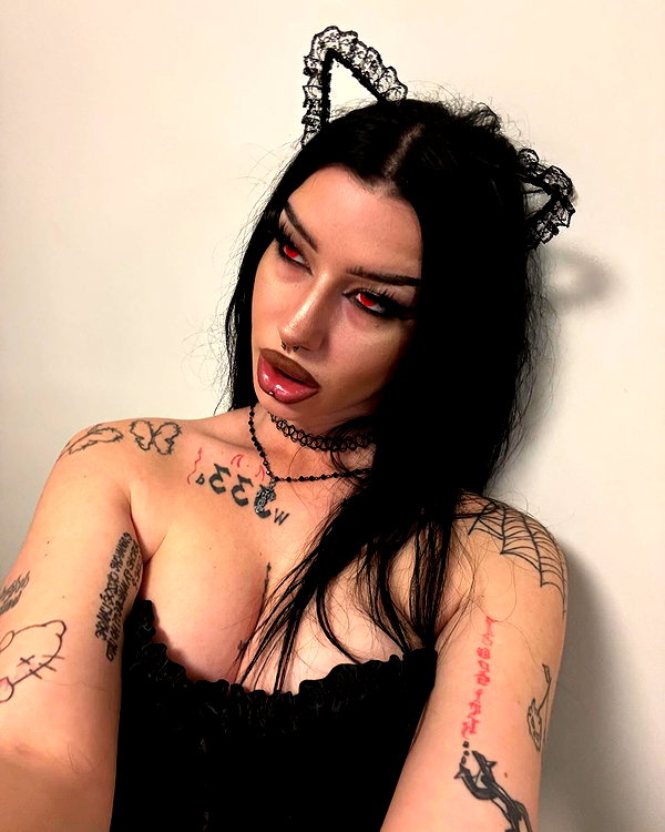 shawtysuzi instagram image archive image