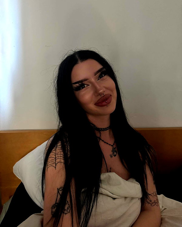 shawtysuzi instagram image archive image