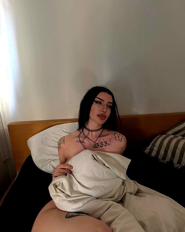 shawtysuzi instagram image archive image