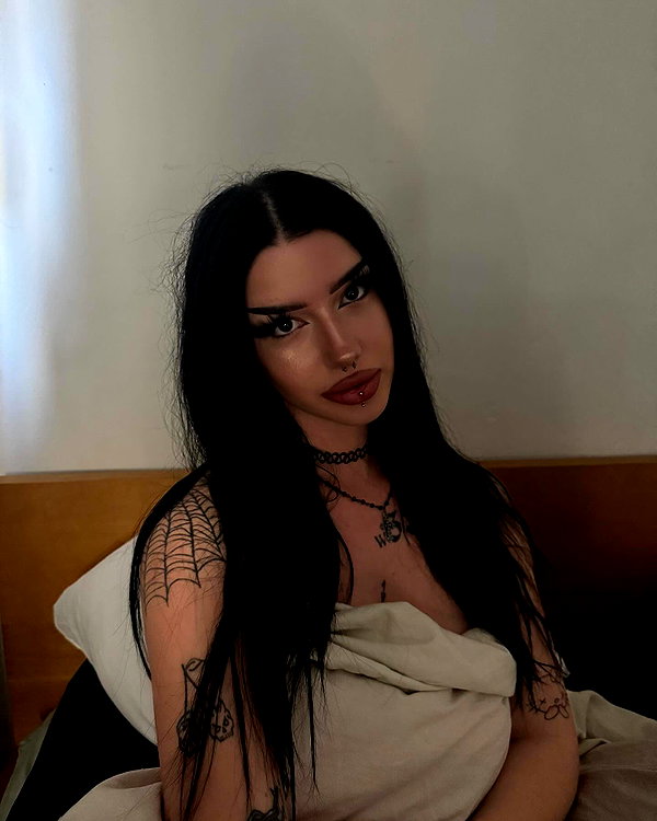 shawtysuzi instagram image archive image