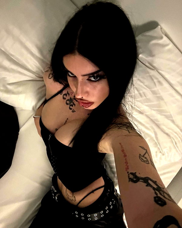 shawtysuzi instagram image archive image
