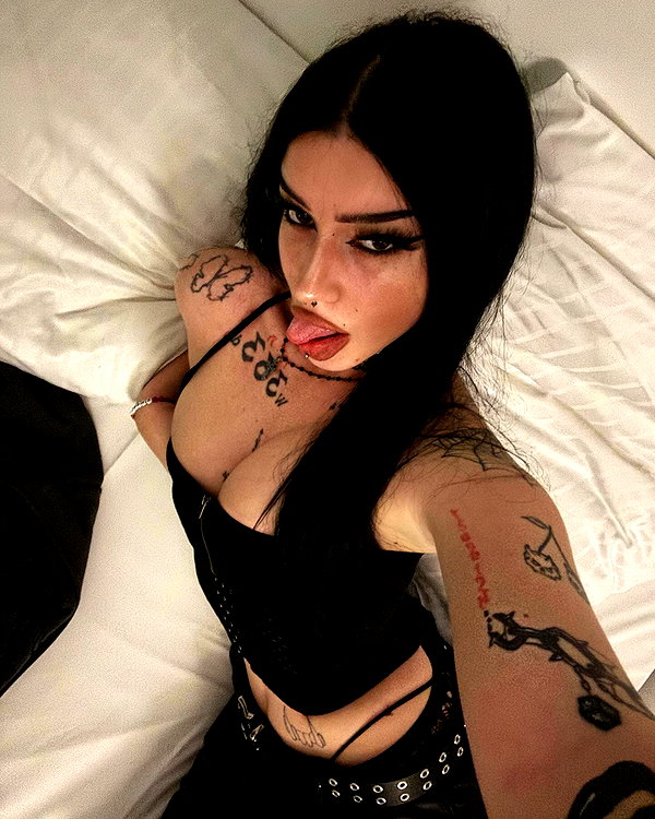 shawtysuzi instagram image archive image