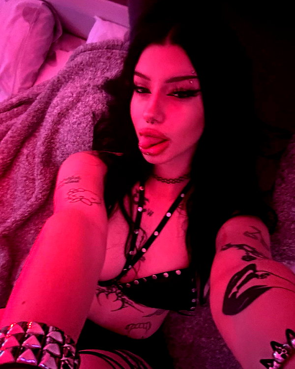 shawtysuzi instagram image archive image