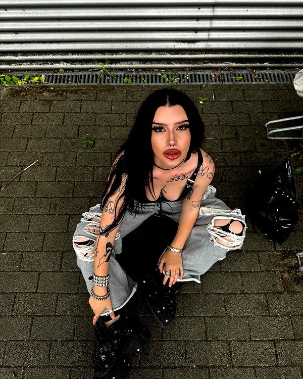 shawtysuzi instagram image archive image