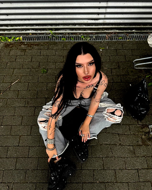 shawtysuzi instagram image archive image