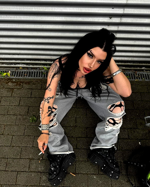 shawtysuzi instagram image archive image