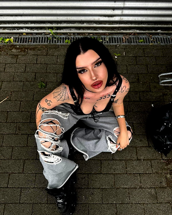 shawtysuzi instagram image archive image