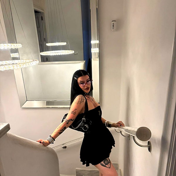 shawtysuzi instagram image archive image