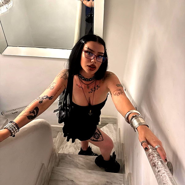 shawtysuzi instagram image archive image