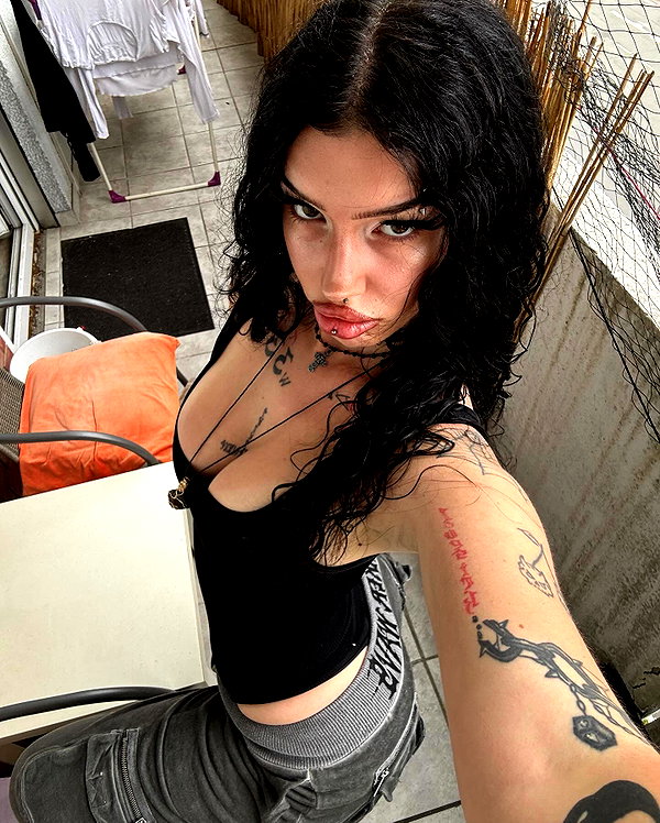 shawtysuzi instagram image archive image