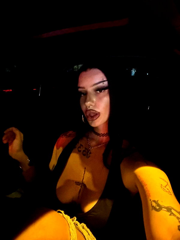 shawtysuzi instagram image archive image