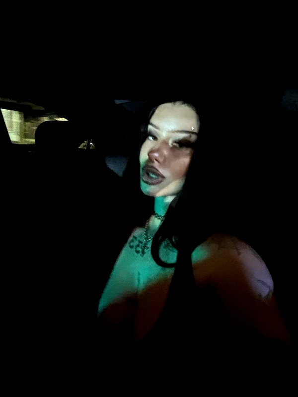 shawtysuzi instagram image archive image