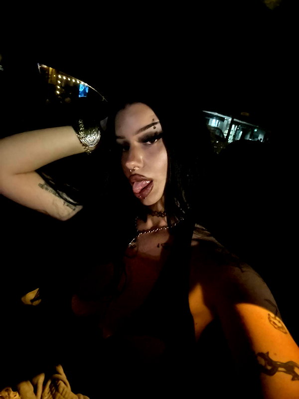 shawtysuzi instagram image archive image