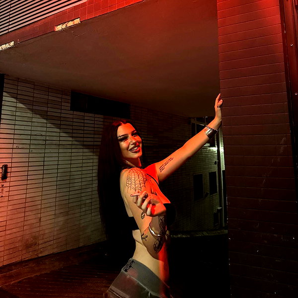 shawtysuzi instagram image archive image