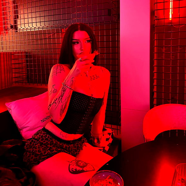 shawtysuzi instagram image archive image