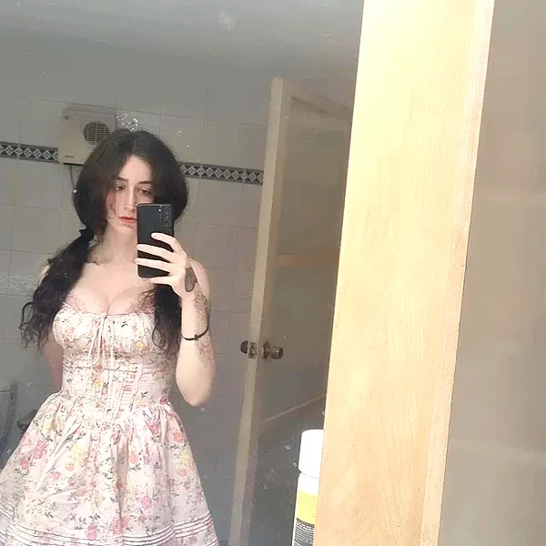 shayli_or shayli_or archive image