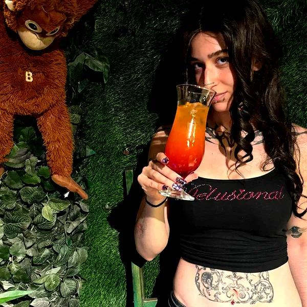 shayli_or shayli_or archive image