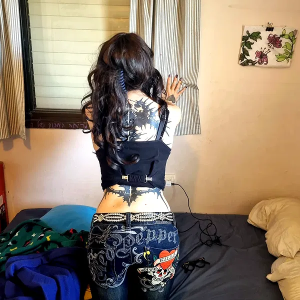 shayli_or shayli_or archive image