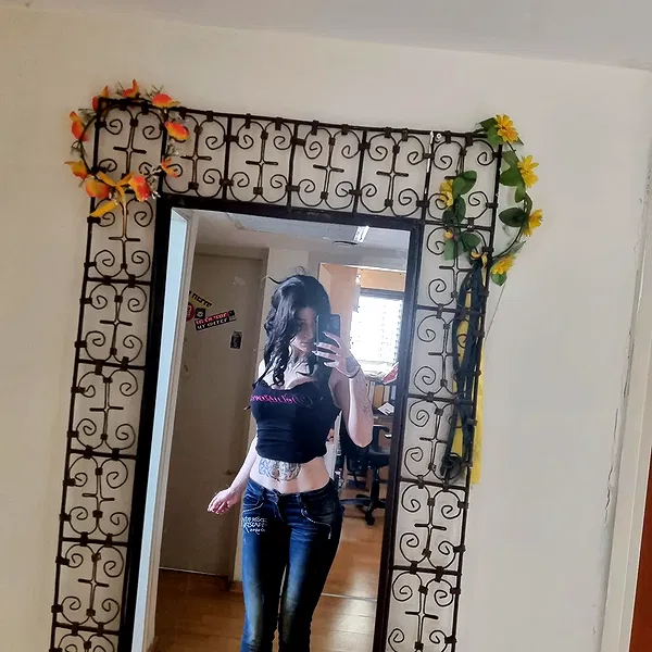 shayli_or shayli_or archive image