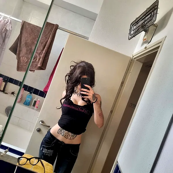 shayli_or shayli_or archive image