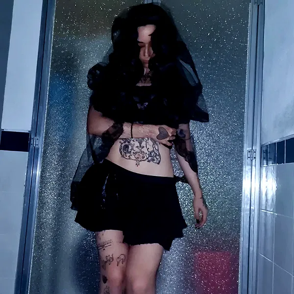 shayli_or shayli_or archive image