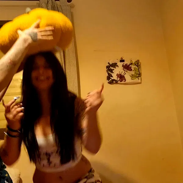 shayli_or shayli_or archive image