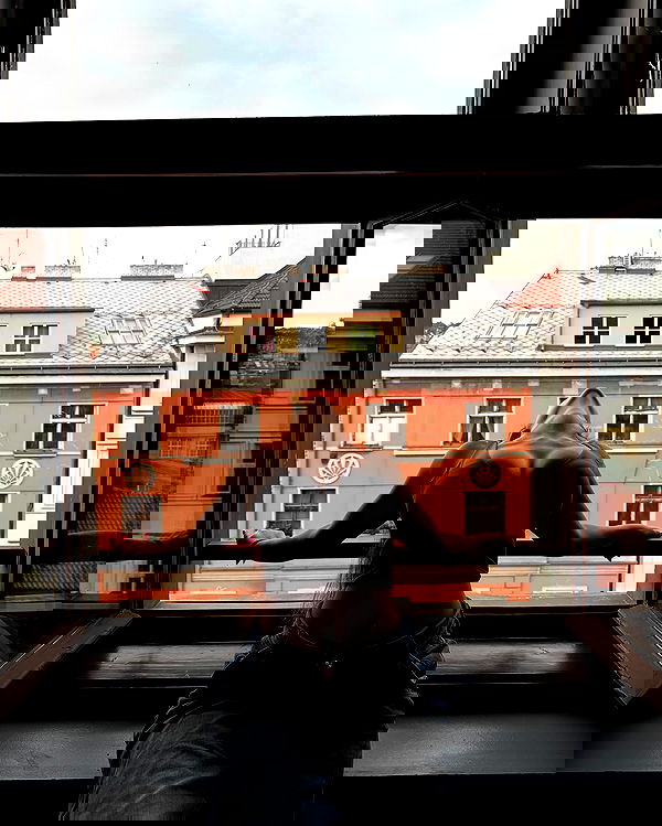 shelly_.mor image ~ Altpins