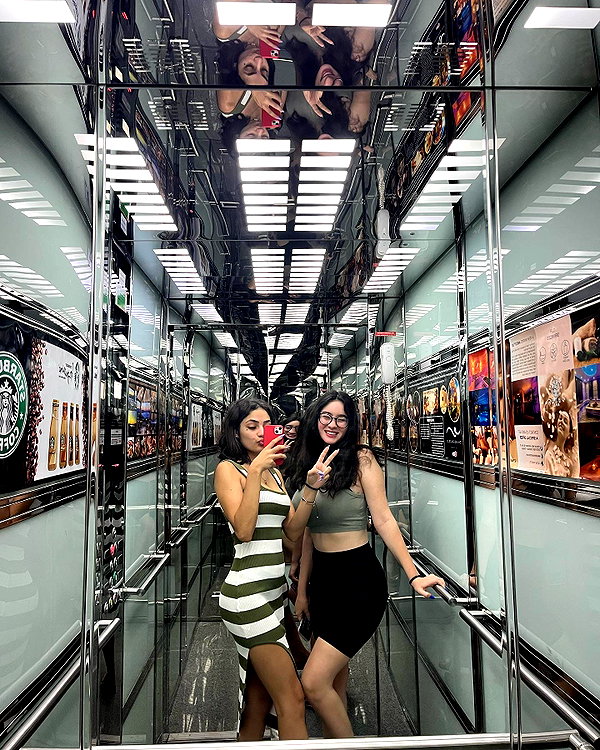 shelly_roberin instagram image archive image