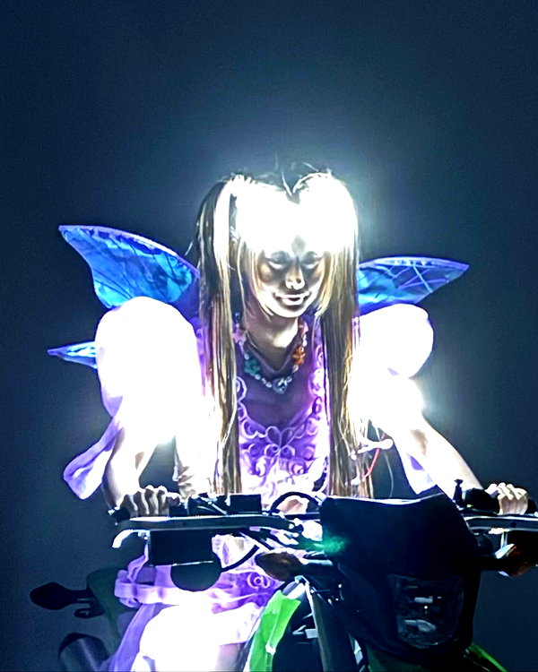 shiolikutsuna instagram image archive image