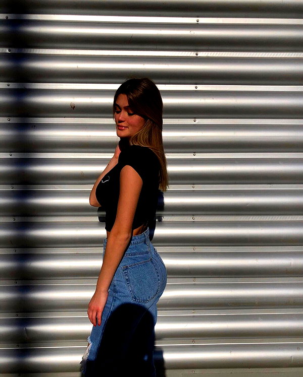 shira_or_adar_ instagram image archive image