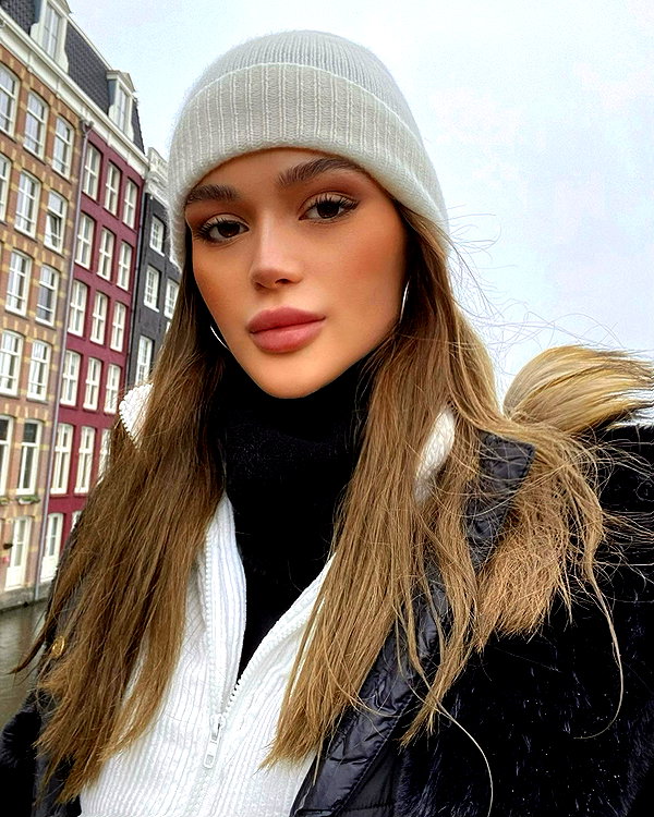 shira_or_adar_ instagram image archive image