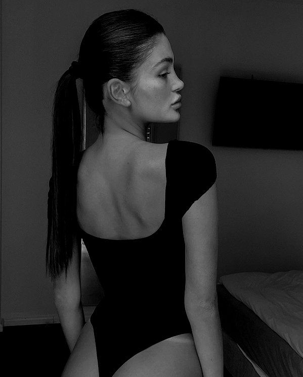 shira_or_adar_ instagram image archive image