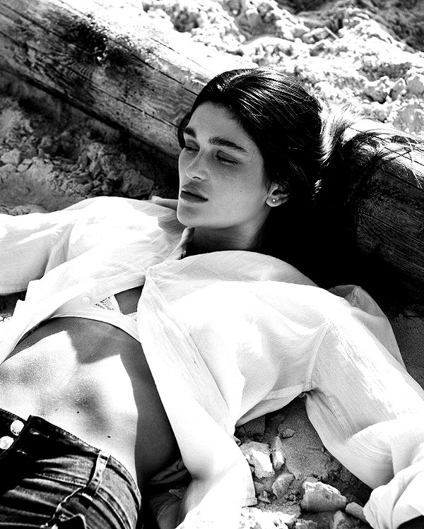 shira_or_adar_ instagram image archive image