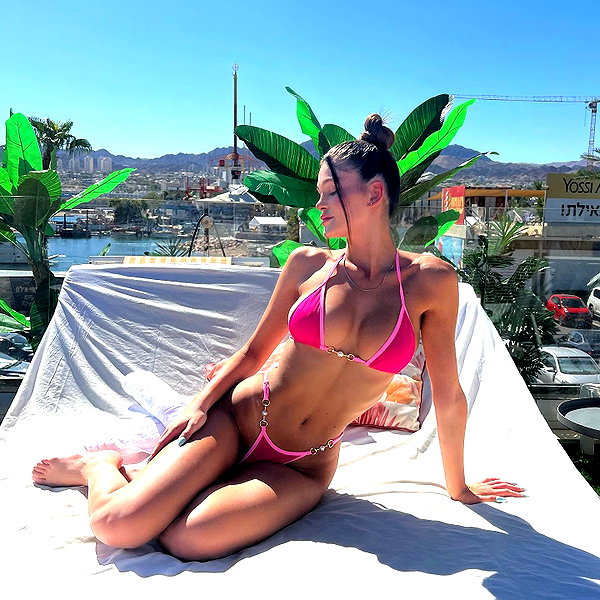 shira_or_adar_ instagram image archive image