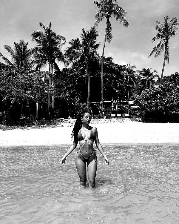 shirel.varol instagram image archive image