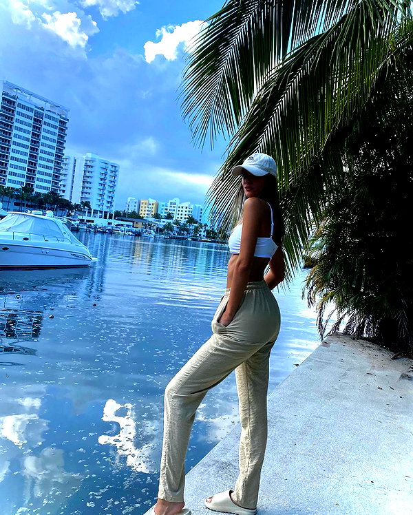 shirin_danin instagram image archive image