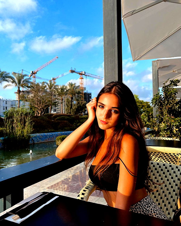 shirpolani instagram image archive image