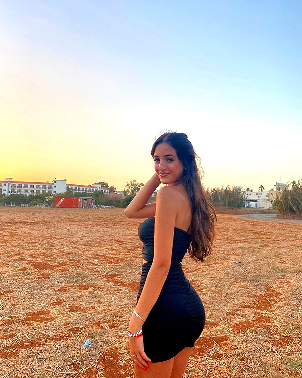 shirpolani instagram image archive image