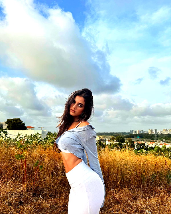 shirpolani instagram image archive image