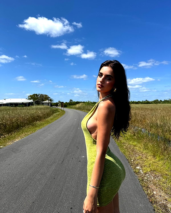 shirpolani instagram image archive image
