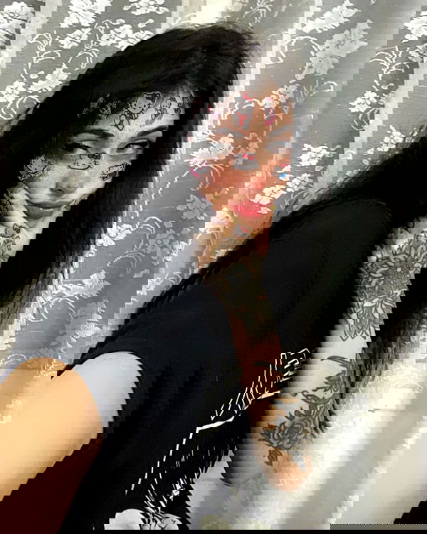 shunli__mei image ~ Altpins