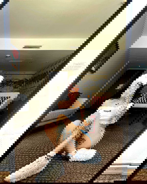 shunli__mei image ~ Altpins